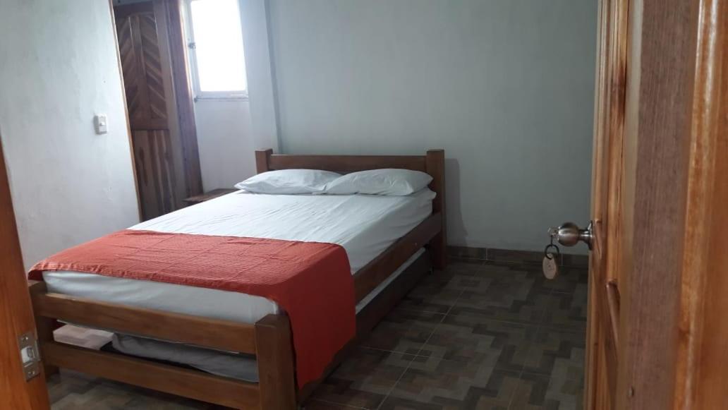 Hostal La Estrella Real Arboletes Buitenkant foto